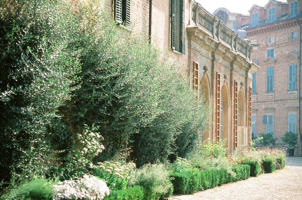 Marchesi Alfieri - Cantine E Ospitalita San Martino Alfieri Eksteriør bilde